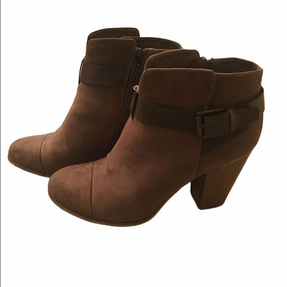 Ladies heeled faux suede boots size 9.5 Y2k Brown - Picture 2 of 5